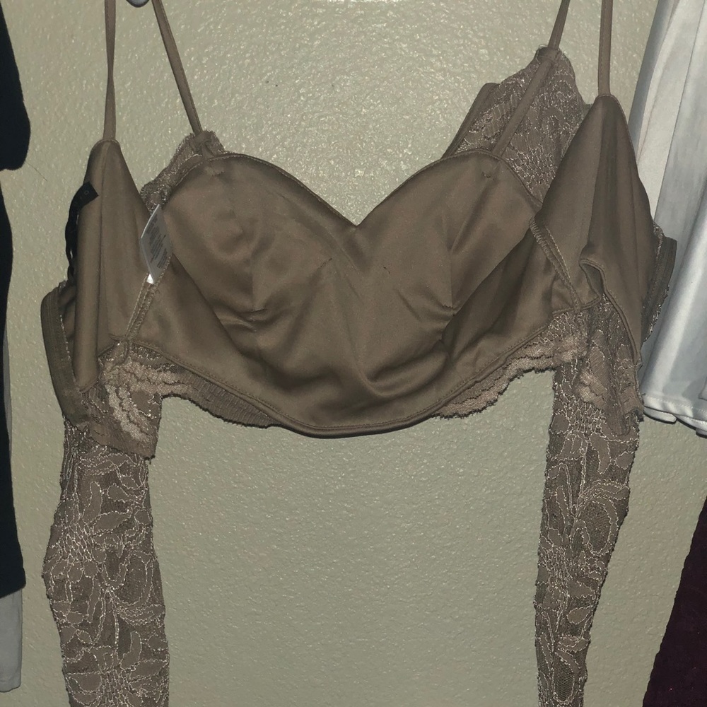 Two piece set 😼 - Picture 5 of 7